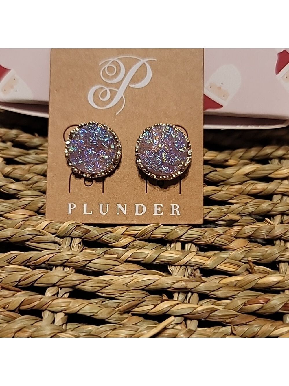 NWT exclusive Plunder beautiful round sparkle earrings
